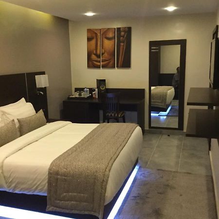 The Nook Hotel Lagos Bagian luar foto