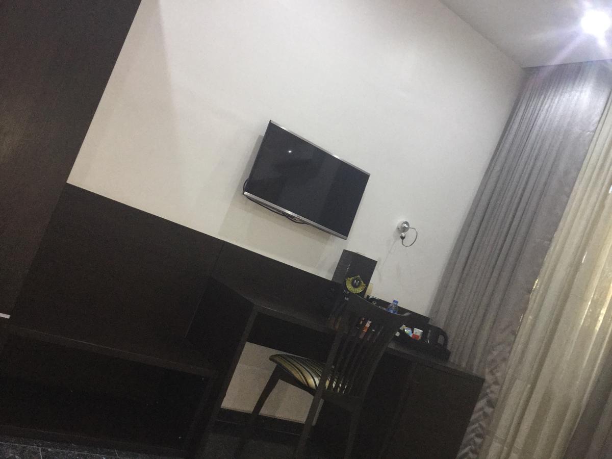 The Nook Hotel Lagos Bagian luar foto