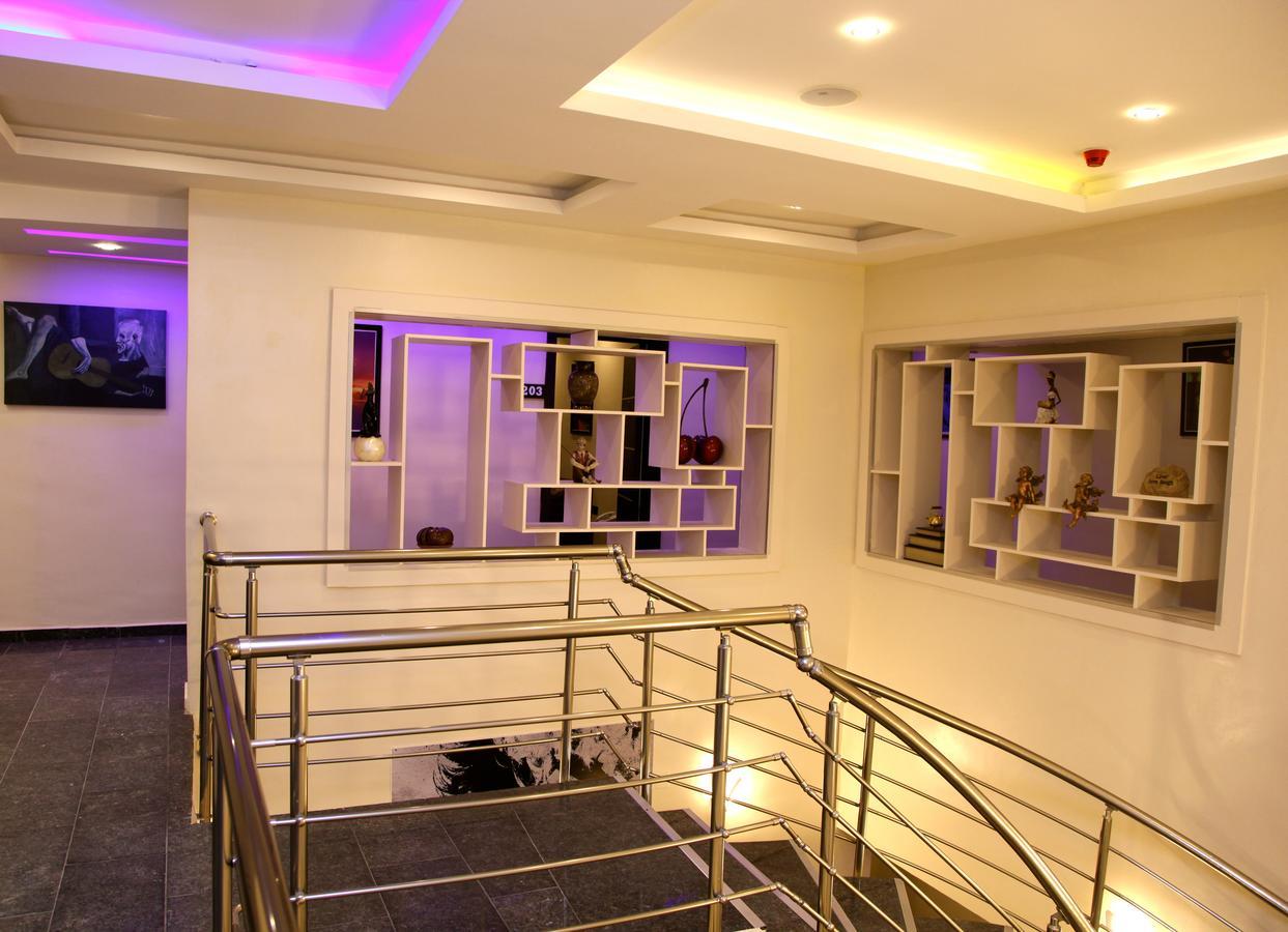The Nook Hotel Lagos Bagian luar foto