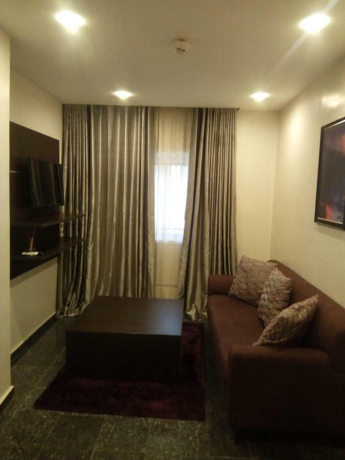 The Nook Hotel Lagos Bagian luar foto